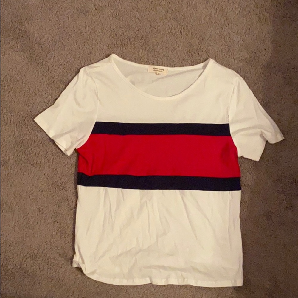 short sleeve shirt